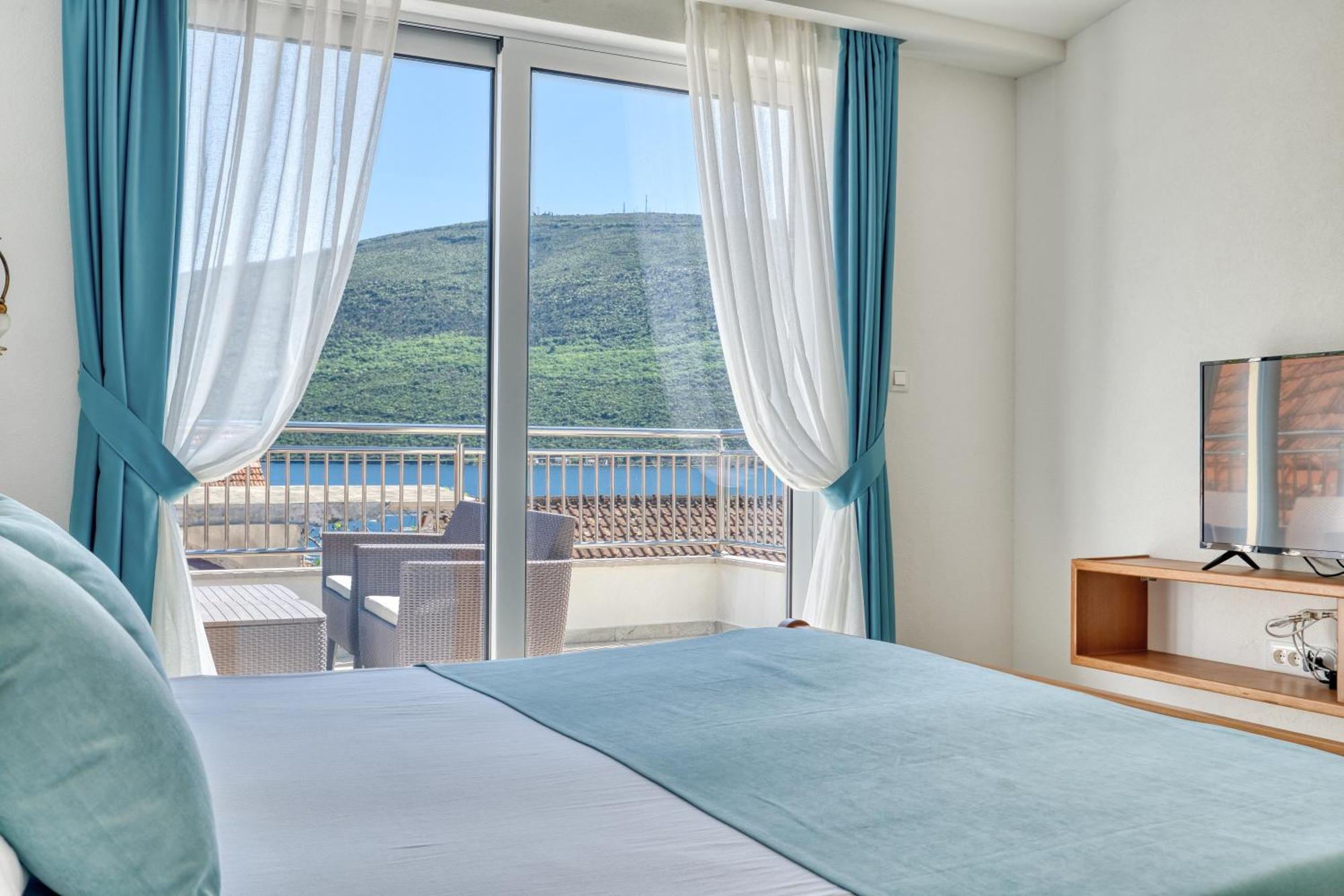 Apartments Ljubica Херцег-Новий Екстер'єр фото