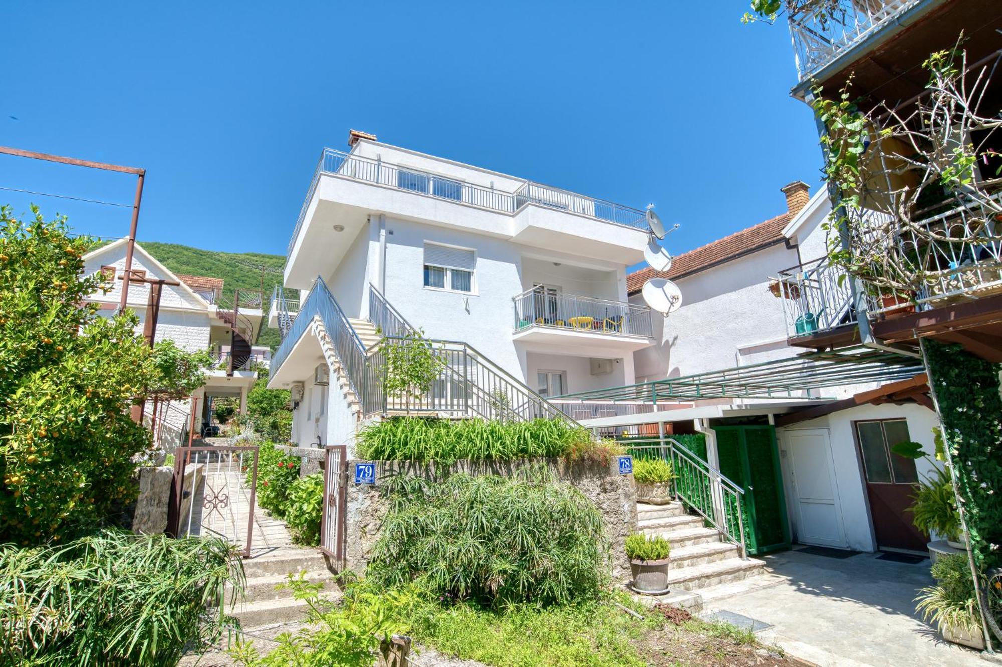 Apartments Ljubica Херцег-Новий Екстер'єр фото